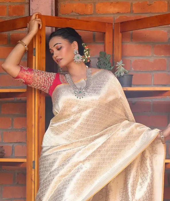 Banarasi saree