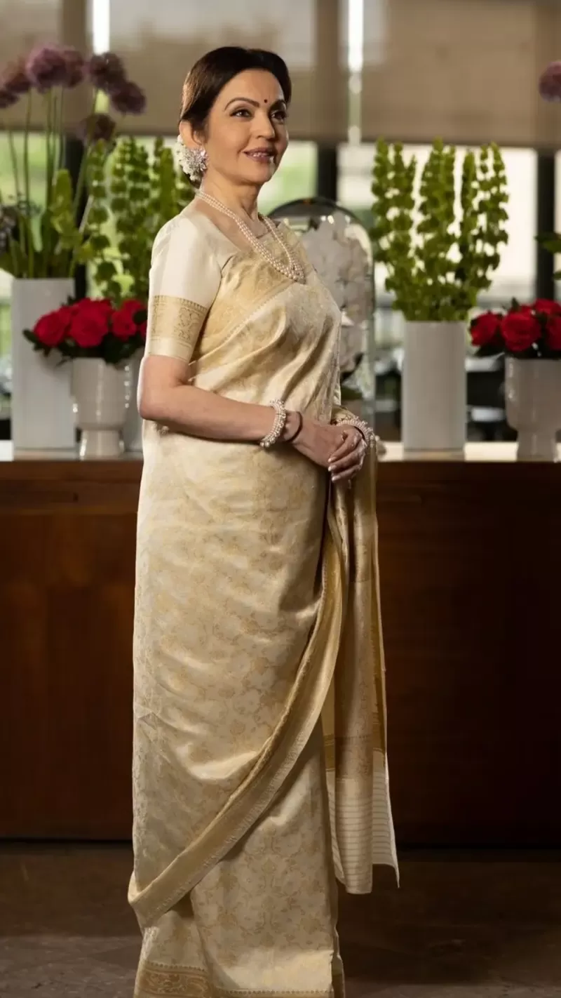 Stylish Banarasi Ivory Saree